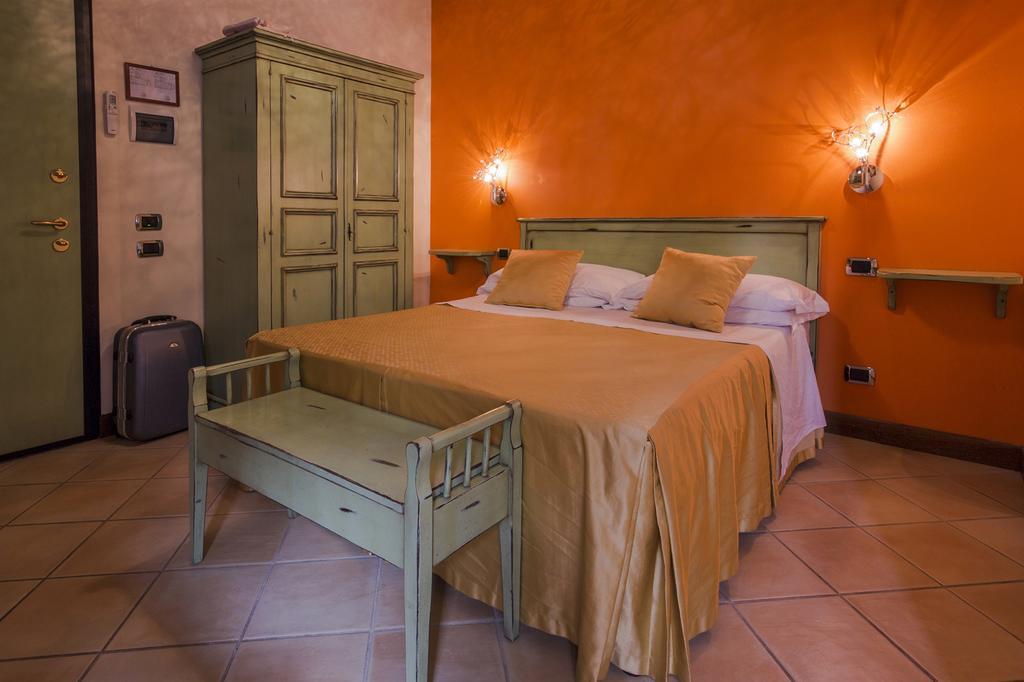 Pianello  Il Melograno Agriturismo & Spa מראה חיצוני תמונה