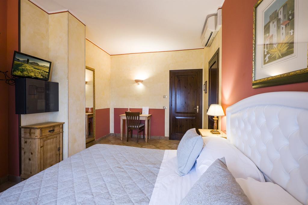 Pianello  Il Melograno Agriturismo & Spa מראה חיצוני תמונה