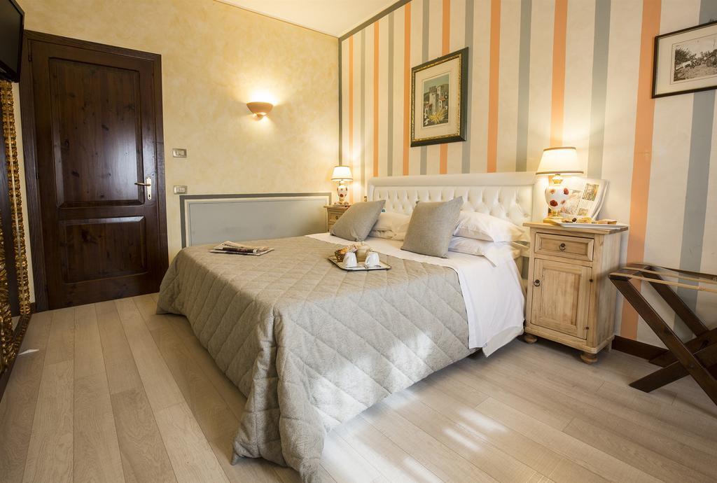 Pianello  Il Melograno Agriturismo & Spa מראה חיצוני תמונה